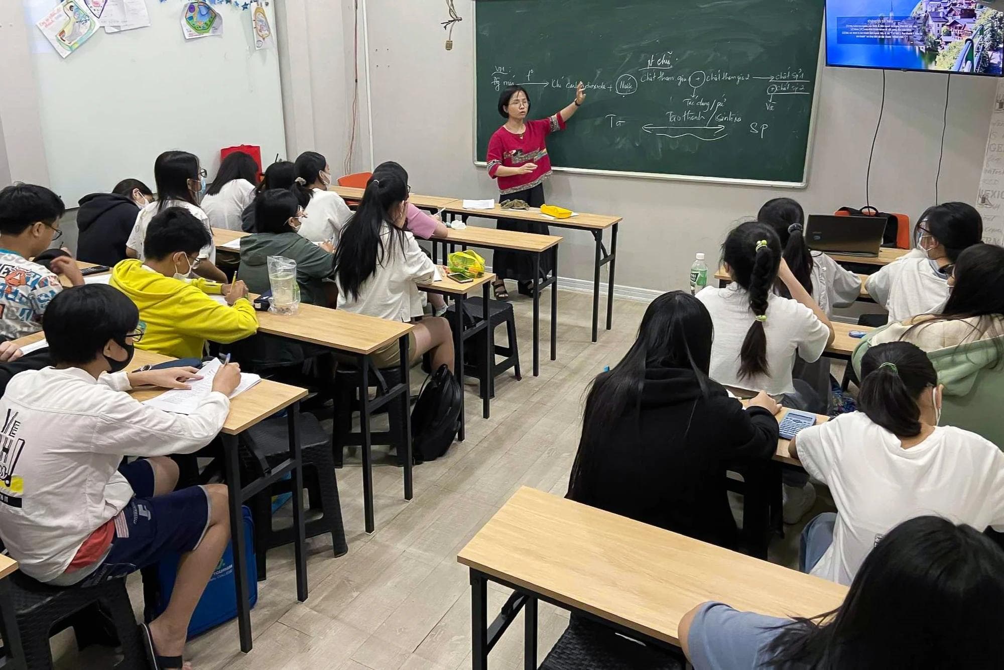 Định hướng học hè môn Hóa cho học sinh lên lớp 10 hiệu quả, tiết kiệm